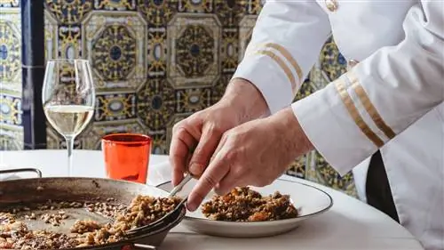 Ностальгическая гастрономия: лучшие традиционные рестораны Барселоны