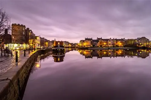 Вода Лейт в Эдинбурге