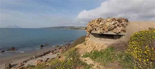 Стена пролива, когда бункеры завоевали Кадис