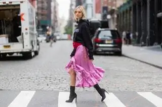 июнь Нью-Йорк