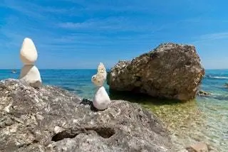 Spiaggia dei Sassi Neri
