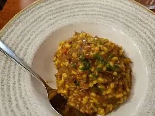 Липкий рис с бычьим хвостом ламбузо