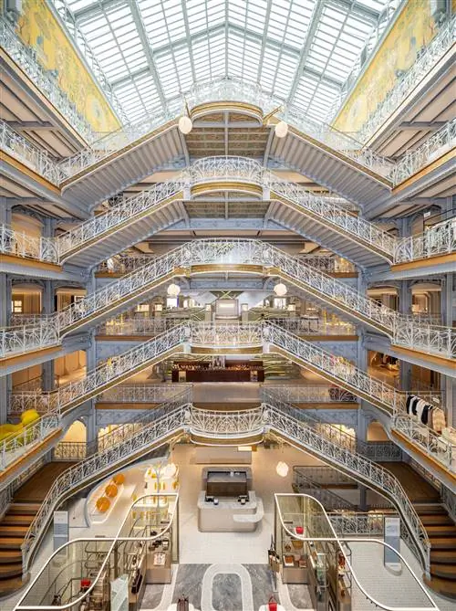 Интерьер La Samaritaine Paris
