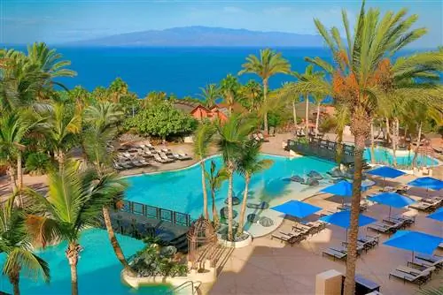 Отель RitzCarlton Abama на Тенерифе только что открыл новый центр «Сердечно-сосудистые заболевания». Отель RitzCarlton Abama на Тенерифе только что открыл новый центр «Сердечно-сосудистые заболевания».