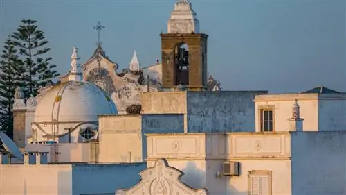 Olhão, кубистическая фантазия в Алгарве