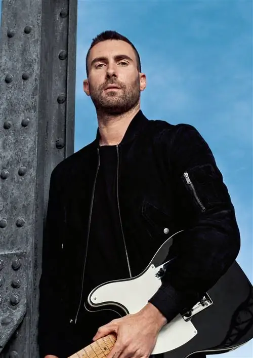 Адам Левин воплощает ценности нового аромата Y EDP от YSL.