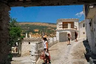 Бесконечный сон в таких городах, как Капилейра