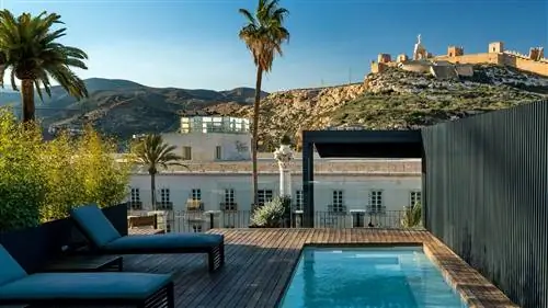 Отель недели: AIRE Hotel & Древние бани или как погрузиться в историю Альмерии