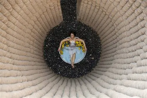 Casa Covida сочетает 3D-печать с местными строительными материалами