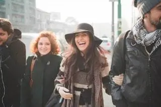 Проводите время за учебой или работой вне дома