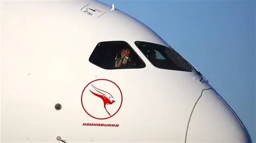 19 часов и 16 минут полета: Qantas бьет рекорд самого продолжительного полета в мире