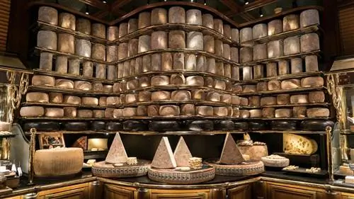 Нарбонна, мировая столица сыра с Les Grands Buffets