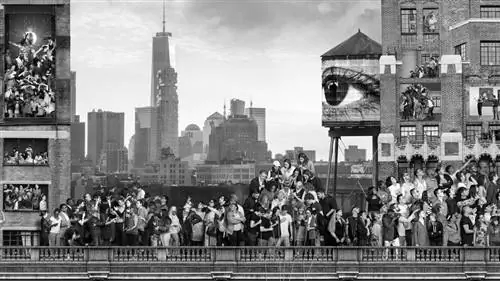 JR в Бруклине: крупнейшая выставка, посвященная художнику