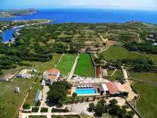 Cala Sant Esteve и отель Binissaida