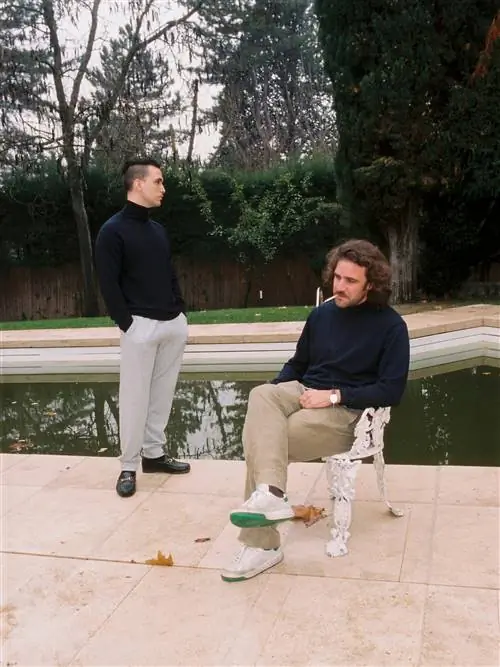 Лхарди, Королевский дворец и Каса-Карвахаль: декорации «Comerte Entera» К. Танганы