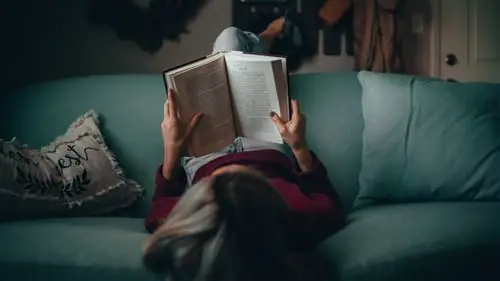 12 черных романов для путешествия по Испании