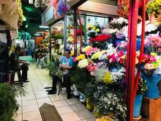Однажды утром на Центральном рынке Сан-Хосе
