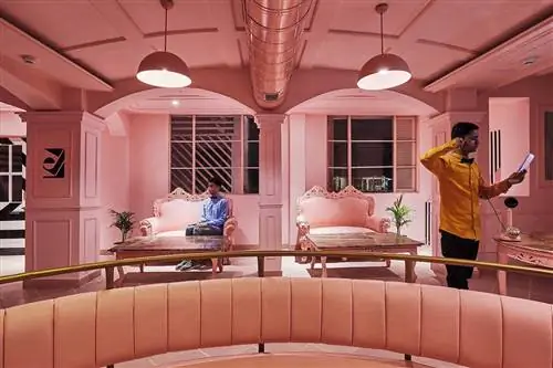 Ресторан Pink Zebra Канпур Индия
