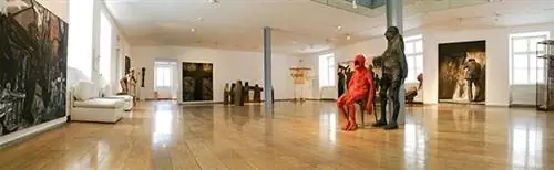 Интерьер музея Кампа