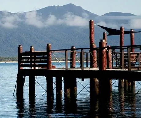 Блумфилд Лодж