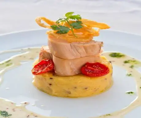 Рецепт недели: Конфи из индейки с медово-горчичным соусом