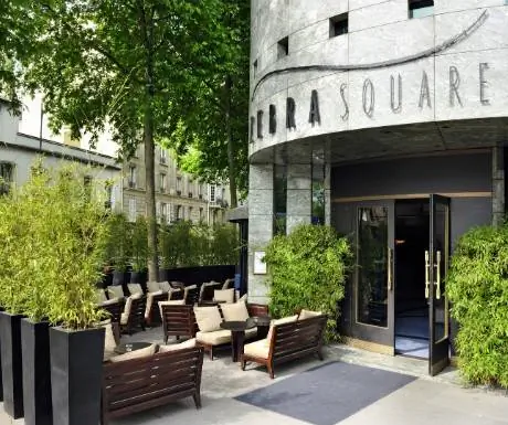 Отель Сквер