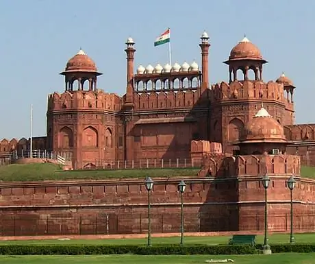 Красный форт