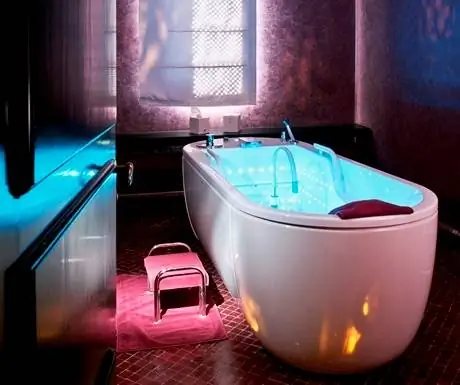 Le Spa @ Гидроструйный зал Selman Palace