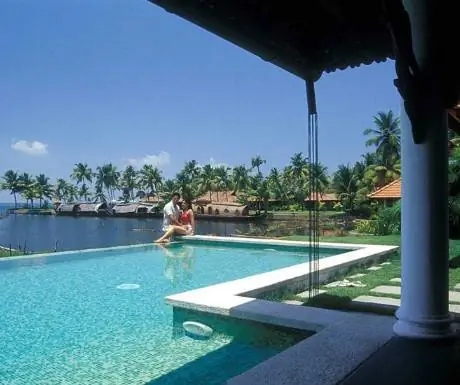 Кумараком Лейк Резорт, Кумараком