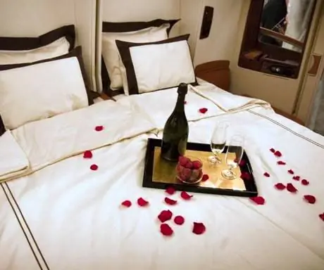 Сингапурские люксы с двуспальной кроватью