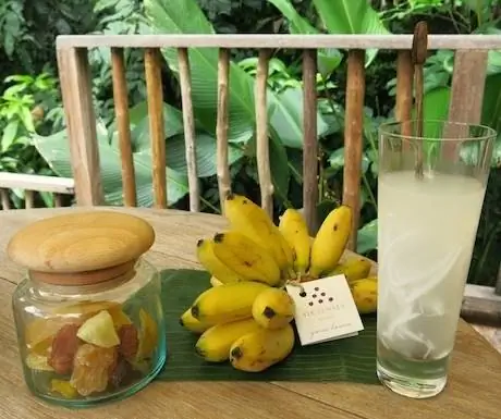 Приветственный фрукт Six Senses Yao Noi