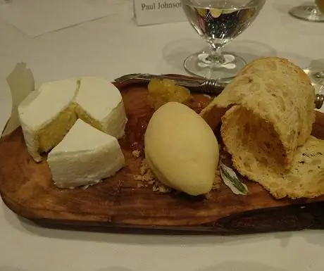 Чизкейк с камамбером