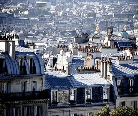 Свет в Париже