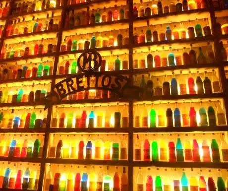 Бреттос Бар