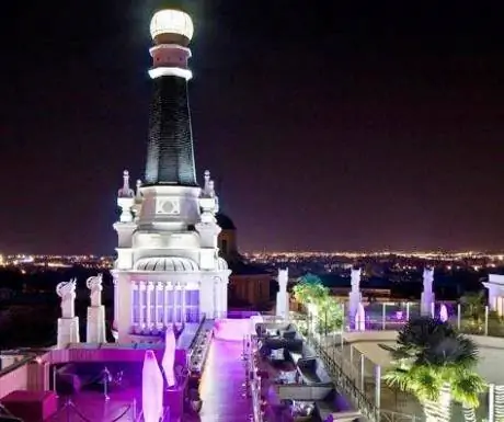 Терраса на крыше ME Madrid