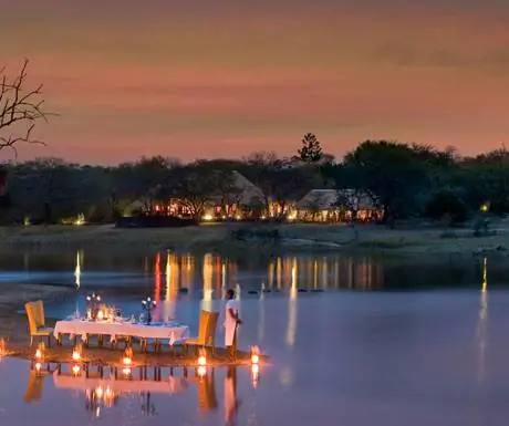Частный ужин в Chitwa Chitwa Lodge