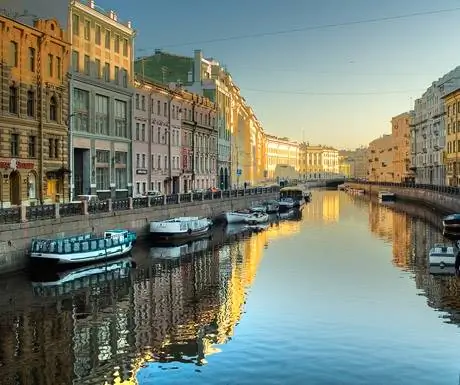 Канал в Санкт-Петербурге