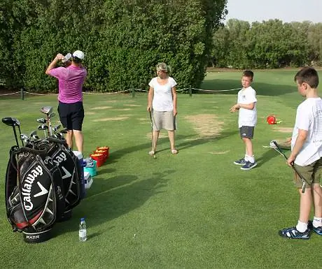 Обучение гольфу в JA Palm Treet Court