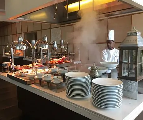 Шведский стол JA Palm Treet Court