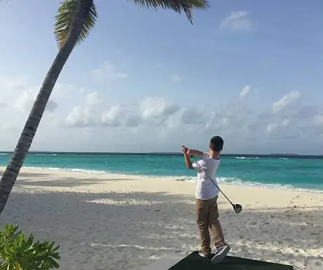 Гольф в JA Manafaru Resort