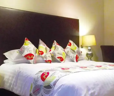 Элмс Фарм Коттеджи