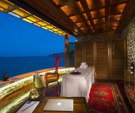 Частная терраса виллы Porto Zante ONE Royal Spa