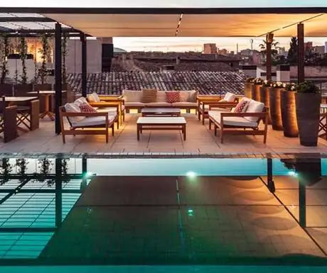 SantFrancesc-бассейн на крыше