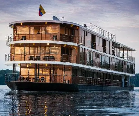 Анаконда, круиз по Амазонке