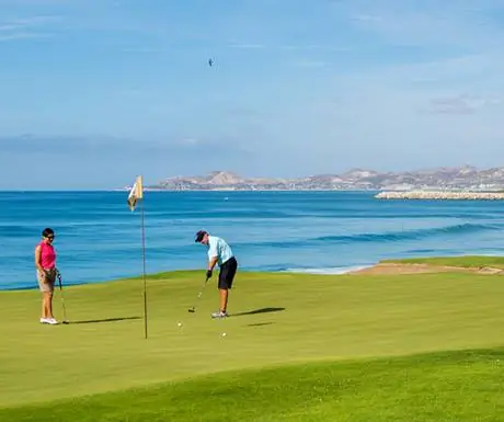 Поле для гольфа Puerto Los Cabos в Лос-Кабосе, Мексика