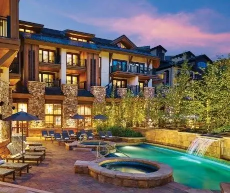 Себастьян Вейл