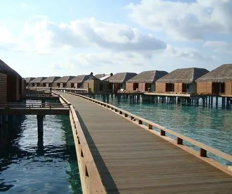 Велассару, Мальдивы