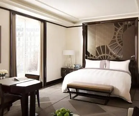 Конкурс Luxury Holiday Company Peninsula Paris