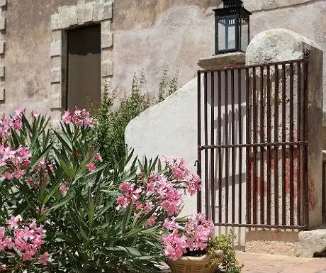 Сицилийская жемчужина: Donna Coraly Resort