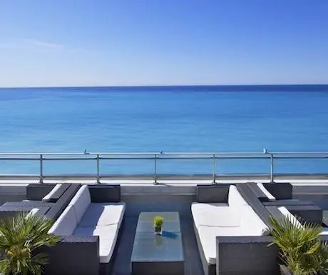 Терраса отеля Meridien, Ницца, Франция